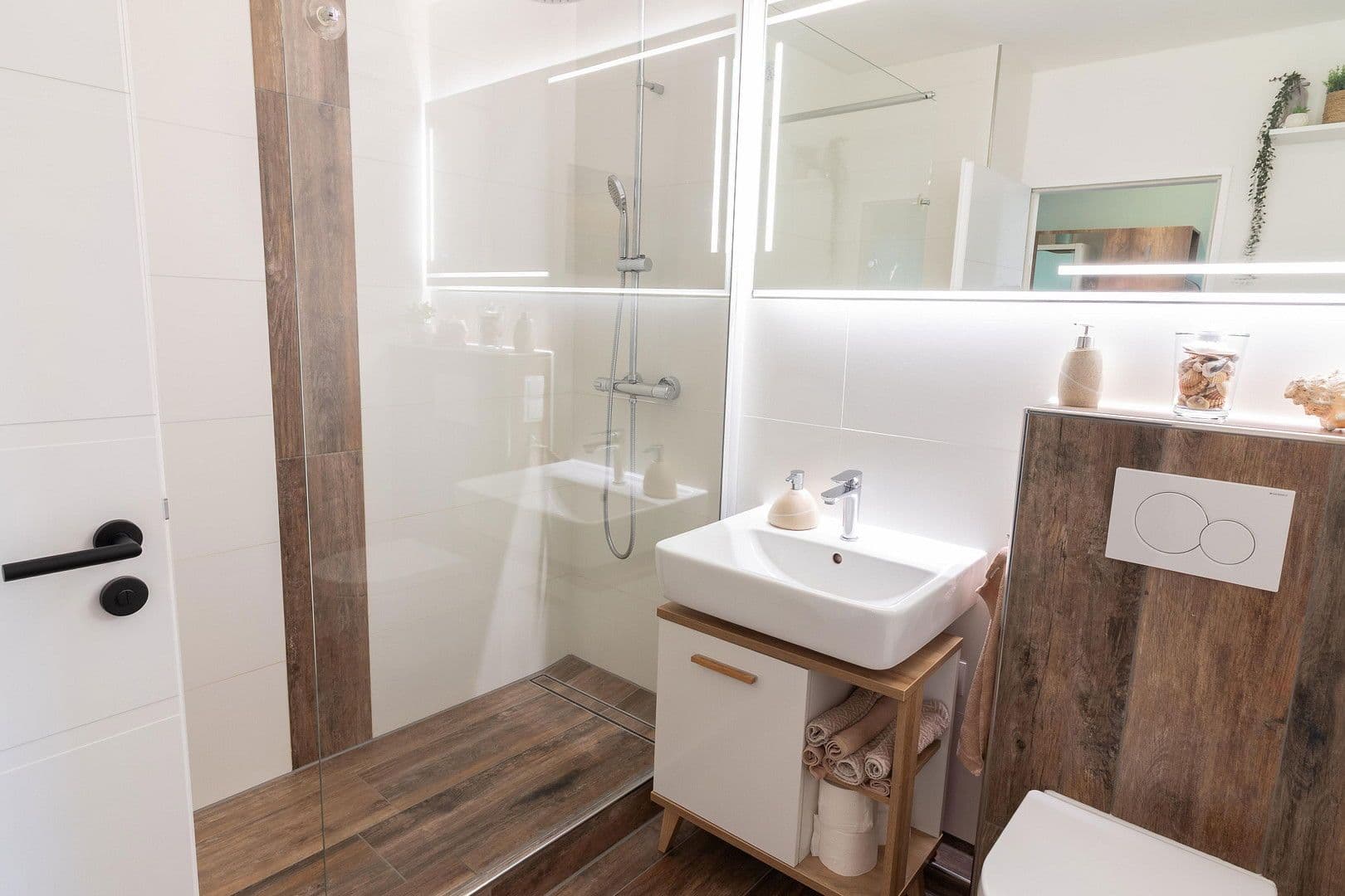 Prodej bytu 3+1 102 m², Hamburg, Hamburg Prodej bytu 3+1 102 m², Hamburg, Hamburg