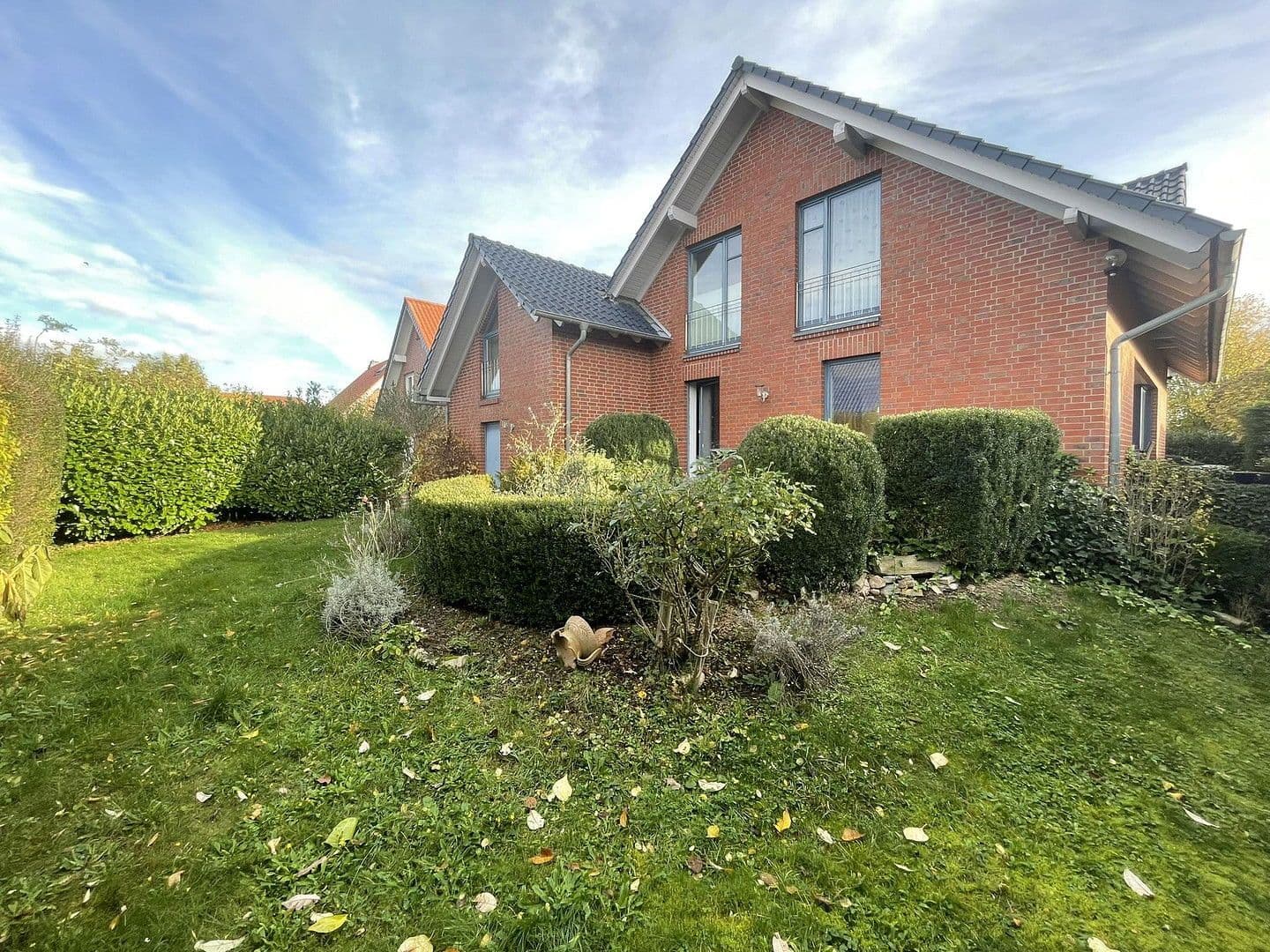 Prodej domu 170 m², pozemek 602 m², Salzkotten, Severní Porýní-Vestfálsko Prodej domu 170 m², pozemek 602 m², Salzkotten, Severní Porýní-Vestfálsko