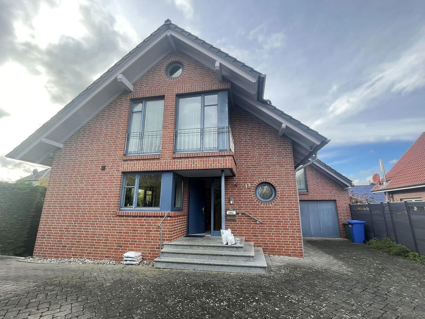 Prodej domu 170 m², pozemek 602 m², Salzkotten, Severní Porýní-Vestfálsko Prodej domu 170 m², pozemek 602 m², Salzkotten, Severní Porýní-Vestfálsko