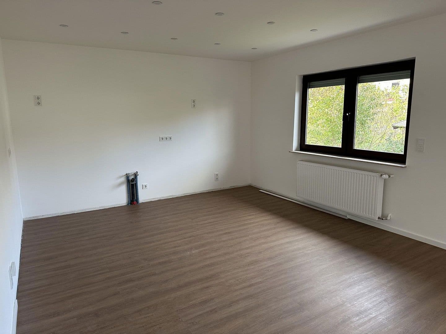 Pronájem domu 160 m², pozemek 557 m², Biblis, Hessen Pronájem domu 160 m², pozemek 557 m², Biblis, Hessen