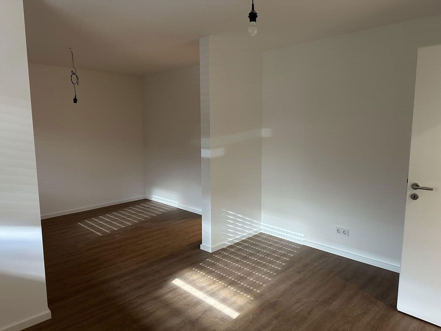 Pronájem domu 160 m², pozemek 557 m², Biblis, Hessen Pronájem domu 160 m², pozemek 557 m², Biblis, Hessen