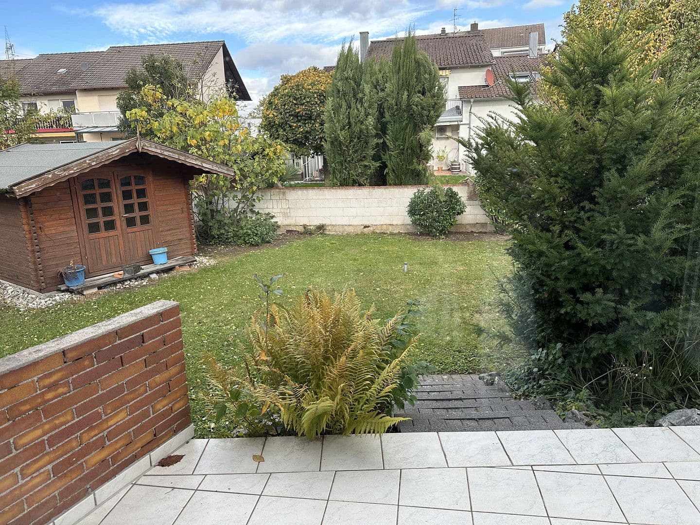 Pronájem domu 160 m², pozemek 557 m², Biblis, Hessen Pronájem domu 160 m², pozemek 557 m², Biblis, Hessen