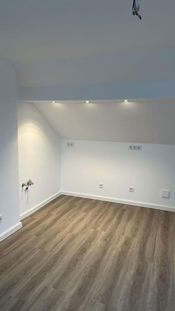 Pronájem bytu 2+1 51 m², Kerpen, Severní Porýní-Vestfálsko Pronájem bytu 2+1 51 m², Kerpen, Severní Porýní-Vestfálsko