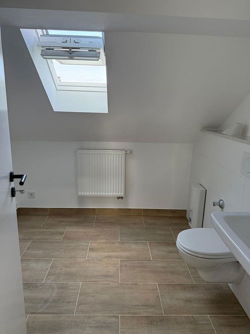 Pronájem bytu 2+1 51 m², Kerpen, Severní Porýní-Vestfálsko Pronájem bytu 2+1 51 m², Kerpen, Severní Porýní-Vestfálsko