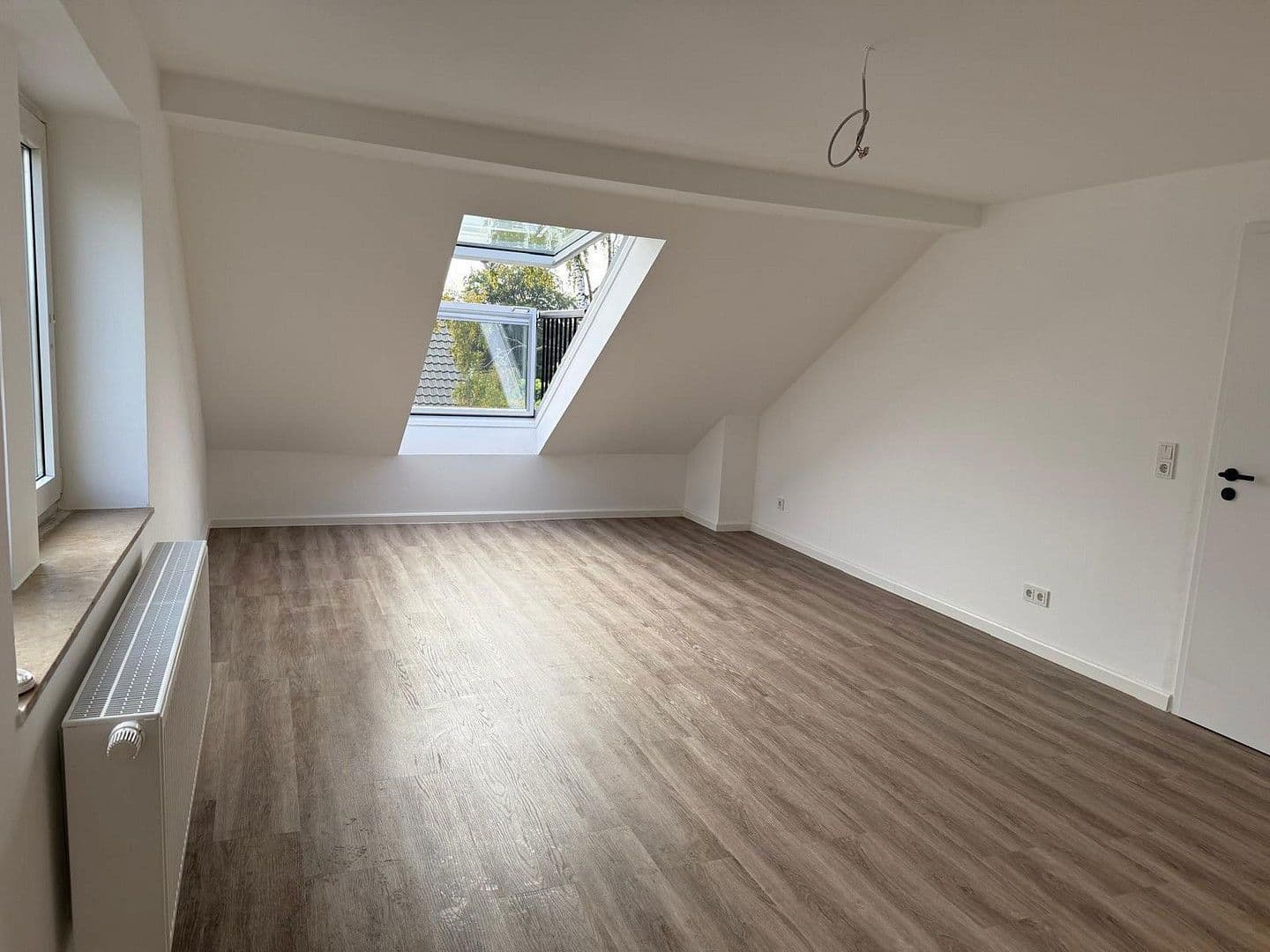Pronájem bytu 2+1 51 m², Kerpen, Severní Porýní-Vestfálsko Pronájem bytu 2+1 51 m², Kerpen, Severní Porýní-Vestfálsko