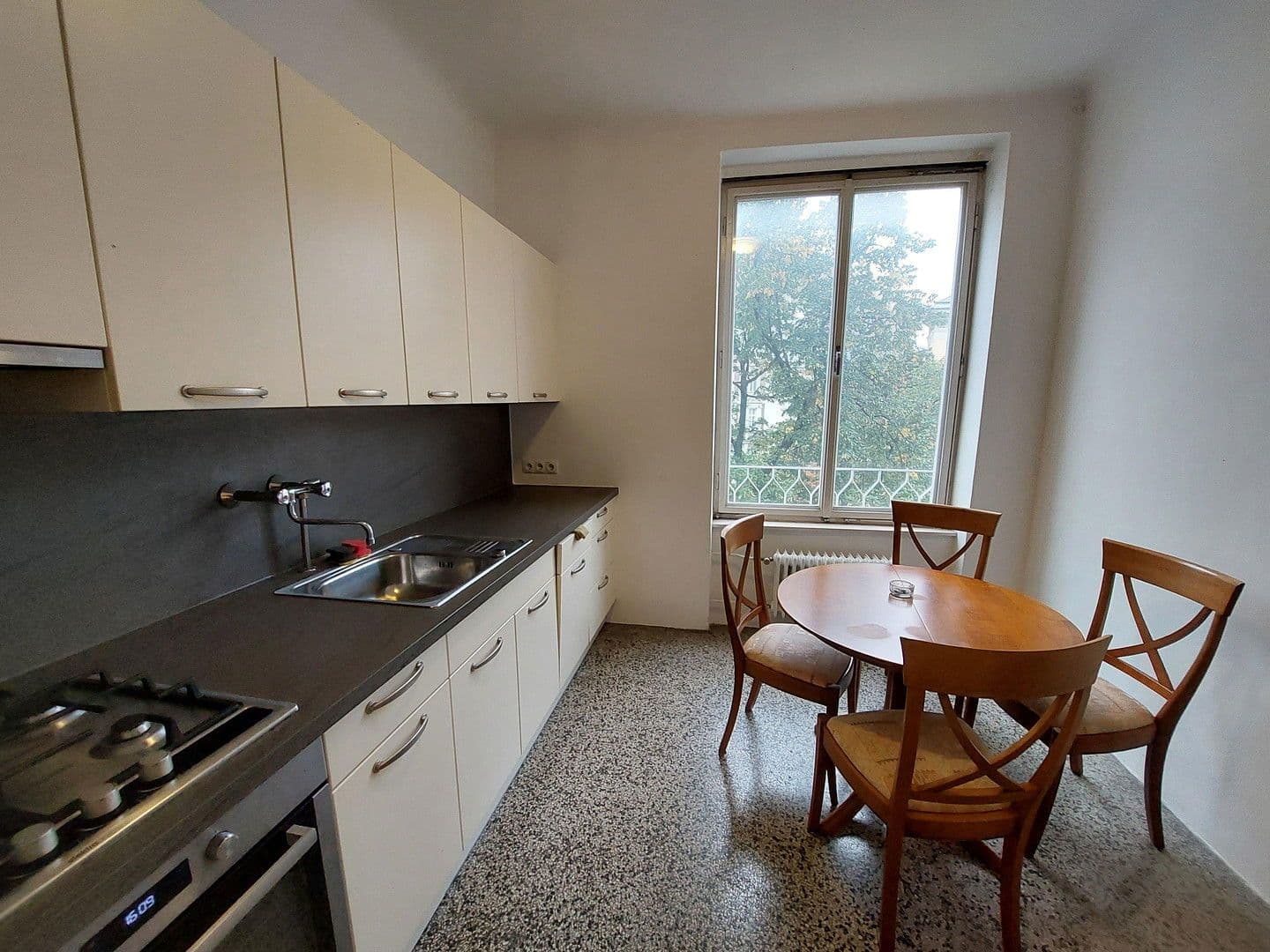 Pronájem bytu 2+1 69 m², Wiedner Hauptstraße, Wien, Wien Pronájem bytu 2+1 69 m², Wiedner Hauptstraße, Wien, Wien