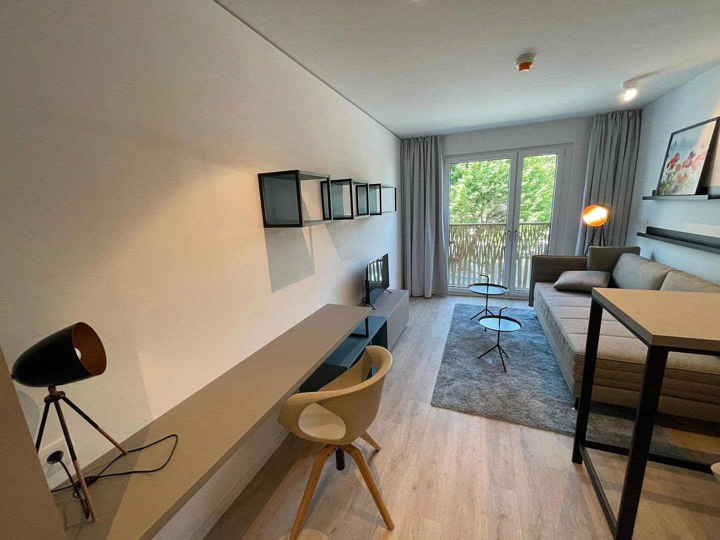 Pronájem bytu 1+1 25 m², Kleyerstr. 1, Frankfurt (Main) - Gallusviertel, Hessen Pronájem bytu 1+1 25 m², Kleyerstr. 1, Frankfurt (Main) - Gallusviertel, Hessen