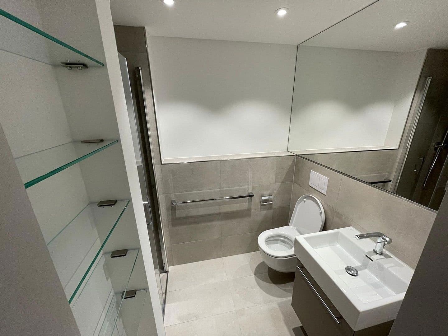 Pronájem bytu 1+1 25 m², Kleyerstr. 1, Frankfurt (Main) - Gallusviertel, Hessen Pronájem bytu 1+1 25 m², Kleyerstr. 1, Frankfurt (Main) - Gallusviertel, Hessen