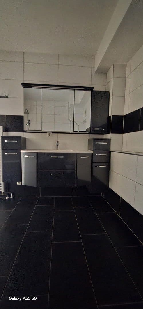 Pronájem bytu 3+1 66 m², Villach-Warmbad-Judendorf, Korutany Pronájem bytu 3+1 66 m², Villach-Warmbad-Judendorf, Korutany