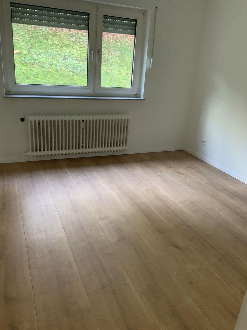 Pronájem bytu 3+1 84 m², Ahornweg 4-18, Hamm (Sieg), Porýní-Falc Pronájem bytu 3+1 84 m², Ahornweg 4-18, Hamm (Sieg), Porýní-Falc