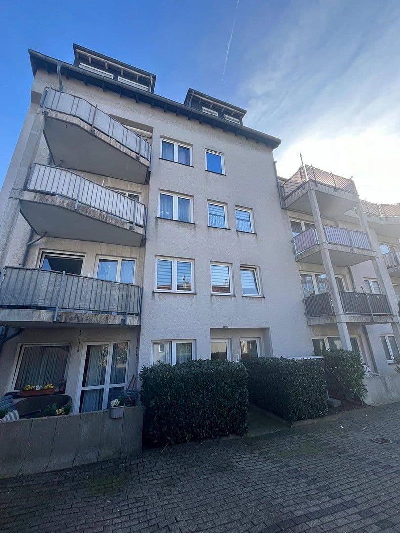 Pronájem bytu 3+1 82 m², Wuppertal, Severní Porýní-Vestfálsko Pronájem bytu 3+1 82 m², Wuppertal, Severní Porýní-Vestfálsko