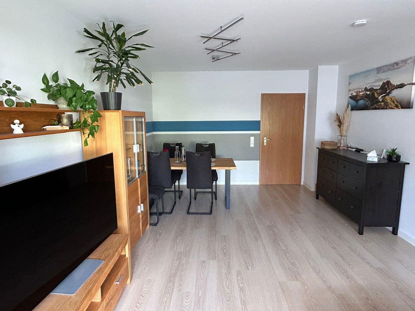 Pronájem bytu 2+kk 70 m², Pforzheim, Bádensko-Württembersko Pronájem bytu 2+kk 70 m², Pforzheim, Bádensko-Württembersko