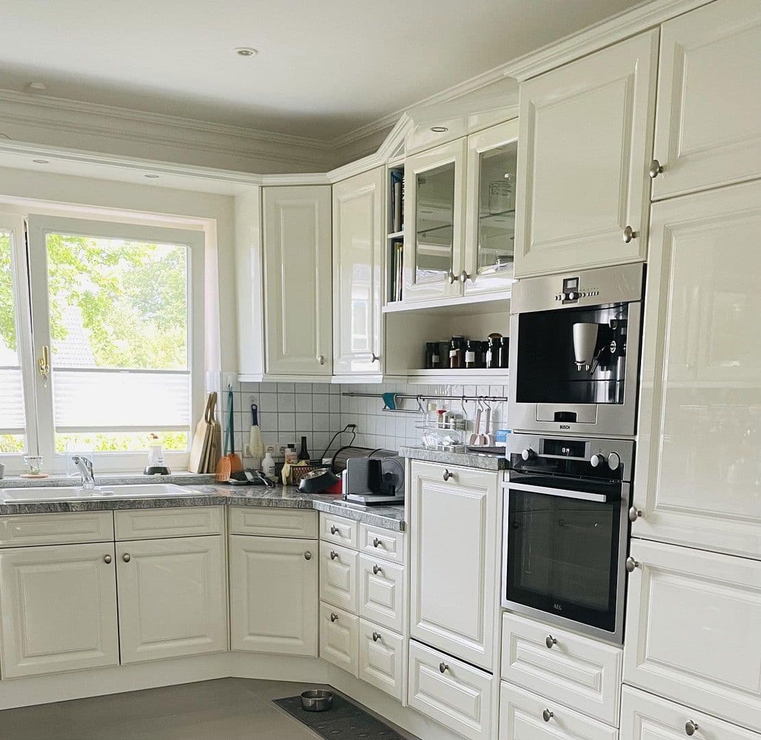 Prodej domu 360 m², pozemek 1.240 m², Paustian-Ring 122, Bad Bramstedt, Šlesvicko-Holštýnsko Prodej domu 360 m², pozemek 1.240 m², Paustian-Ring 122, Bad Bramstedt, Šlesvicko-Holštýnsko