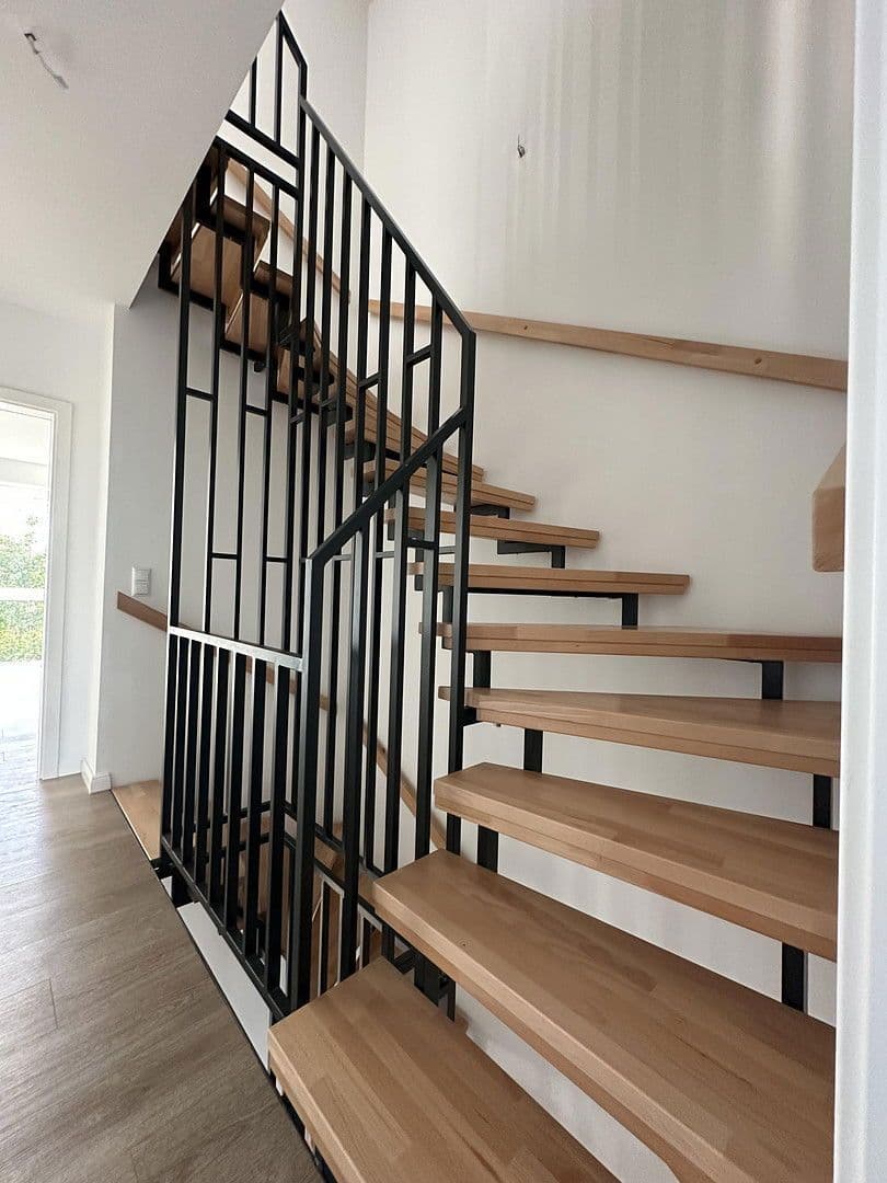 Pronájem domu 144 m², pozemek 245 m², Escheburg, Šlesvicko-Holštýnsko Pronájem domu 144 m², pozemek 245 m², Escheburg, Šlesvicko-Holštýnsko