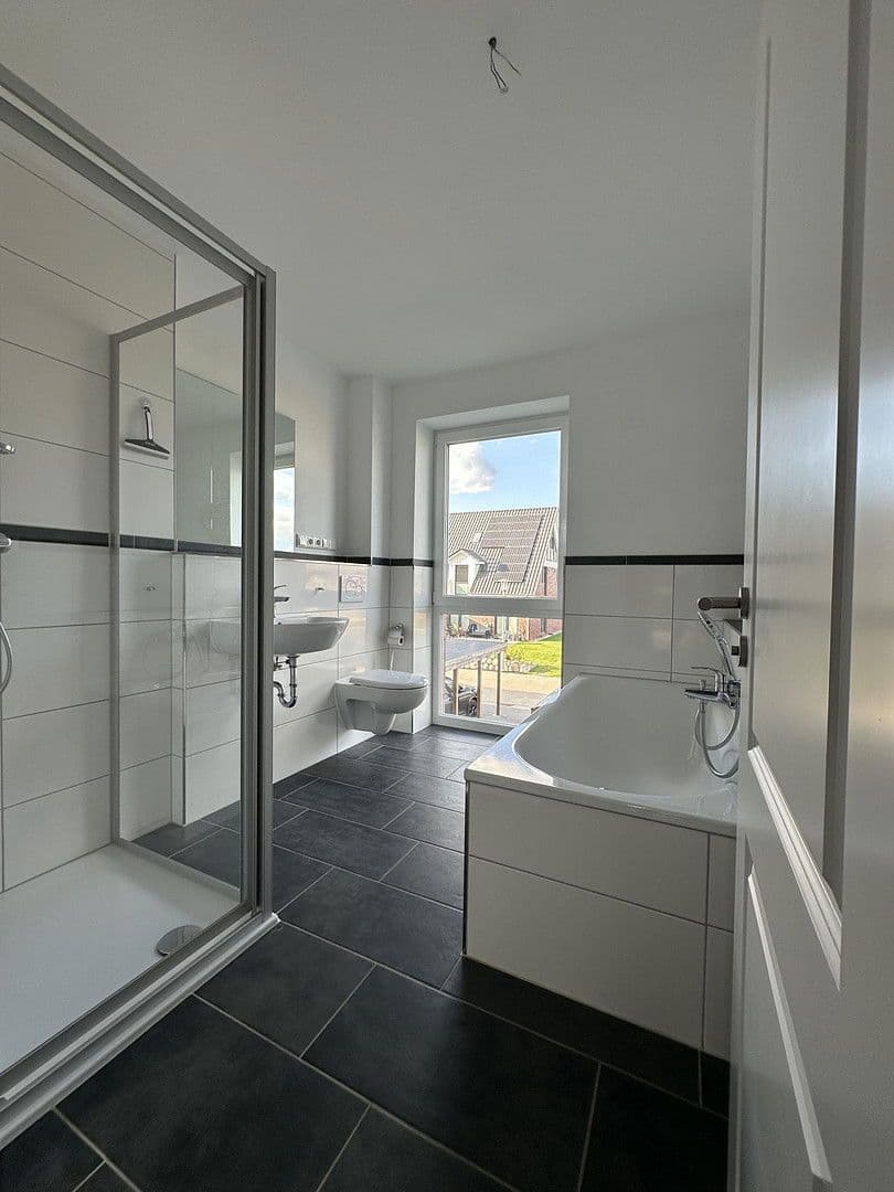 Pronájem domu 144 m², pozemek 245 m², Escheburg, Šlesvicko-Holštýnsko Pronájem domu 144 m², pozemek 245 m², Escheburg, Šlesvicko-Holštýnsko