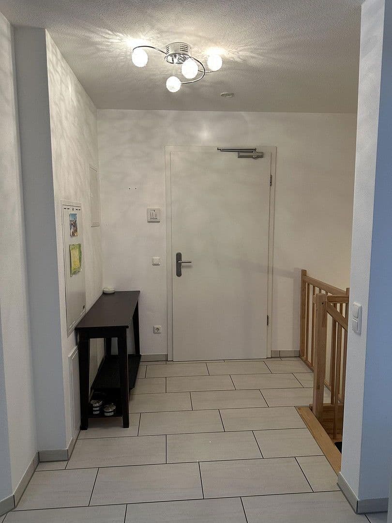 Prodej bytu 3+1 95 m², Isardamm 91 F, Geretsried, Bavorsko Prodej bytu 3+1 95 m², Isardamm 91 F, Geretsried, Bavorsko