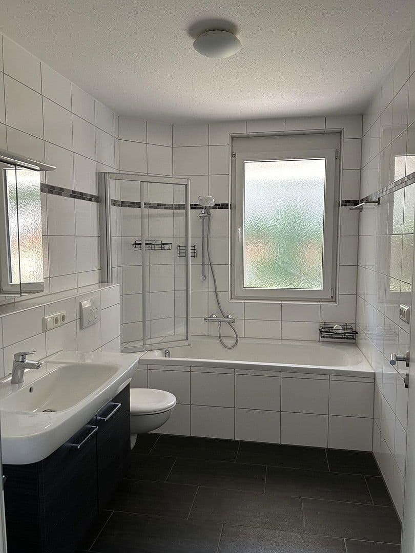 Prodej bytu 3+1 95 m², Isardamm 91 F, Geretsried, Bavorsko Prodej bytu 3+1 95 m², Isardamm 91 F, Geretsried, Bavorsko