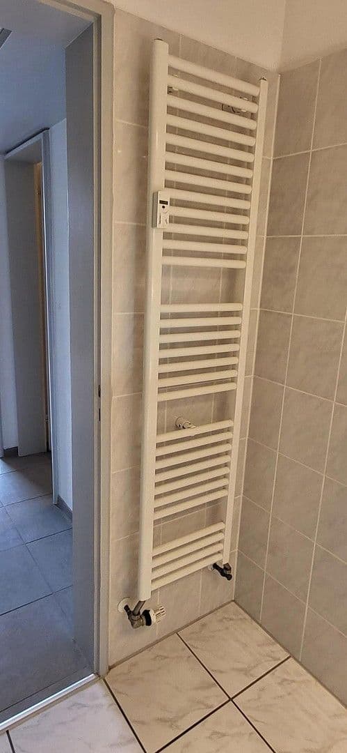 Prodej domu 175 m², pozemek 803 m², Erfer Straße 38, Solingen, Severní Porýní-Vestfálsko Prodej domu 175 m², pozemek 803 m², Erfer Straße 38, Solingen, Severní Porýní-Vestfálsko