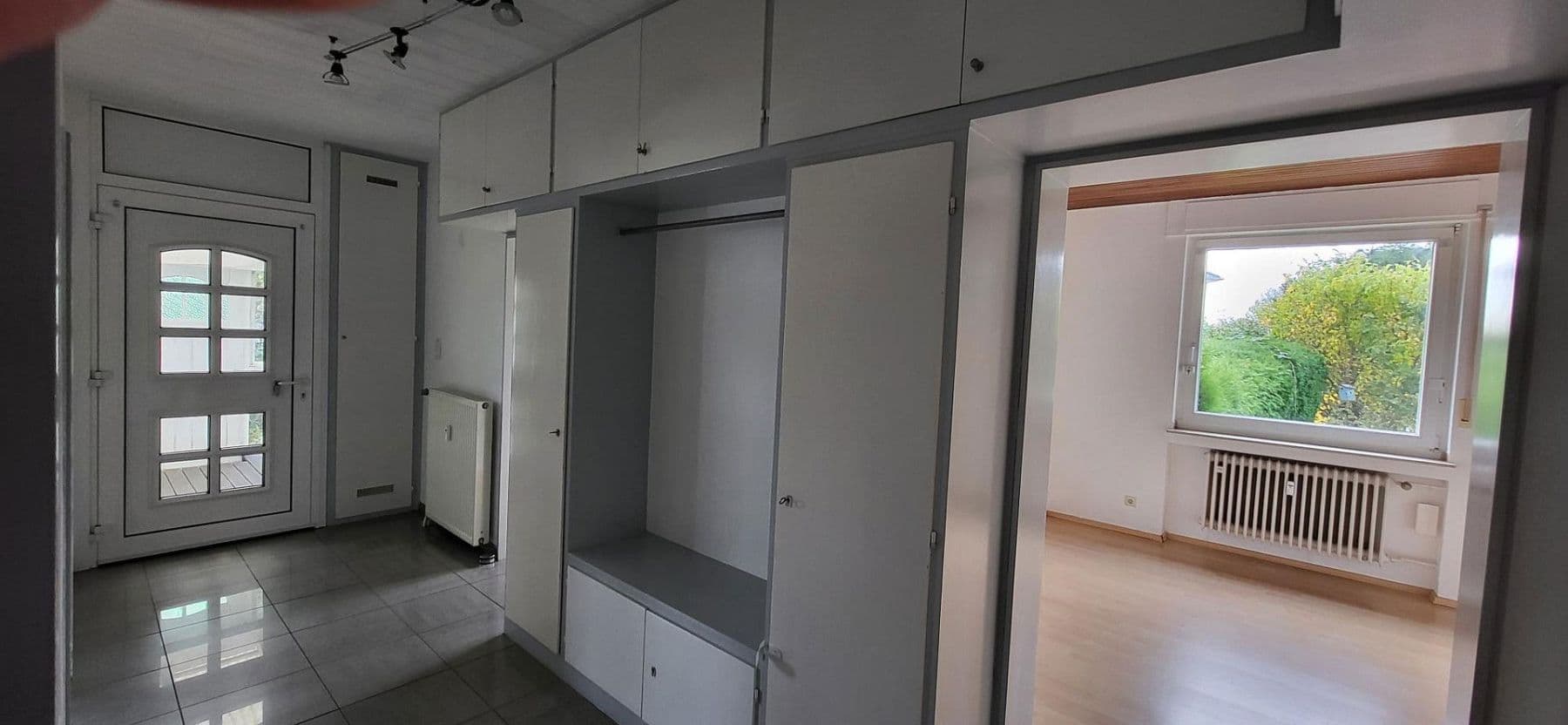 Prodej domu 175 m², pozemek 803 m², Erfer Straße 38, Solingen, Severní Porýní-Vestfálsko Prodej domu 175 m², pozemek 803 m², Erfer Straße 38, Solingen, Severní Porýní-Vestfálsko