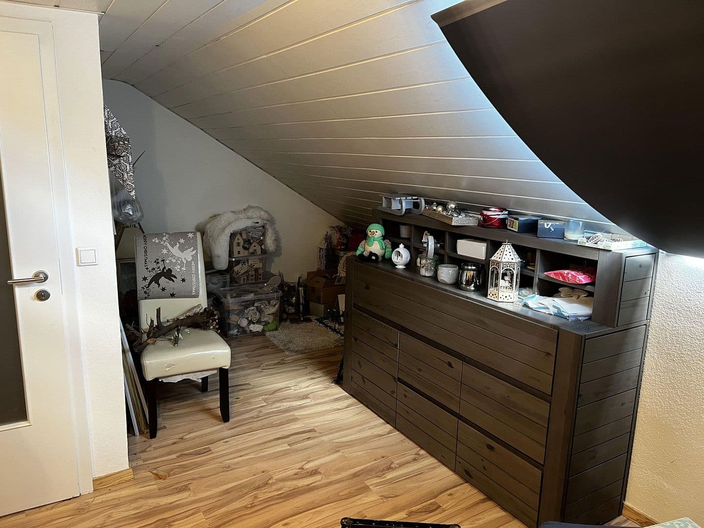 Prodej domu 120 m², pozemek 201 m², Neumarkt in der Oberpfalz, Bavorsko Prodej domu 120 m², pozemek 201 m², Neumarkt in der Oberpfalz, Bavorsko