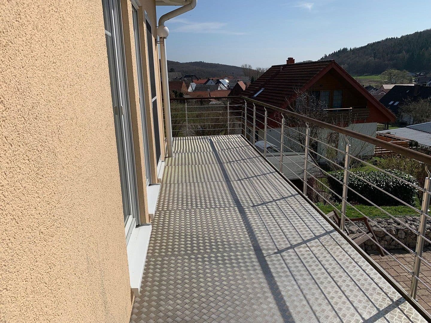 Prodej domu 175 m², pozemek 835 m², Gladenbach, Hessen Prodej domu 175 m², pozemek 835 m², Gladenbach, Hessen