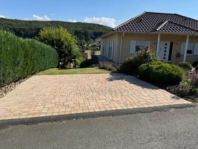 Prodej domu 175 m², pozemek 835 m², Gladenbach, Hessen Prodej domu 175 m², pozemek 835 m², Gladenbach, Hessen