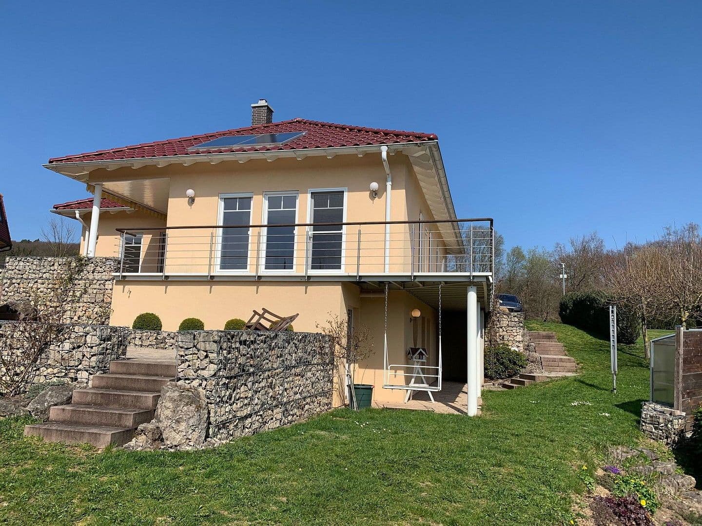 Prodej domu 175 m², pozemek 835 m², Gladenbach, Hessen Prodej domu 175 m², pozemek 835 m², Gladenbach, Hessen