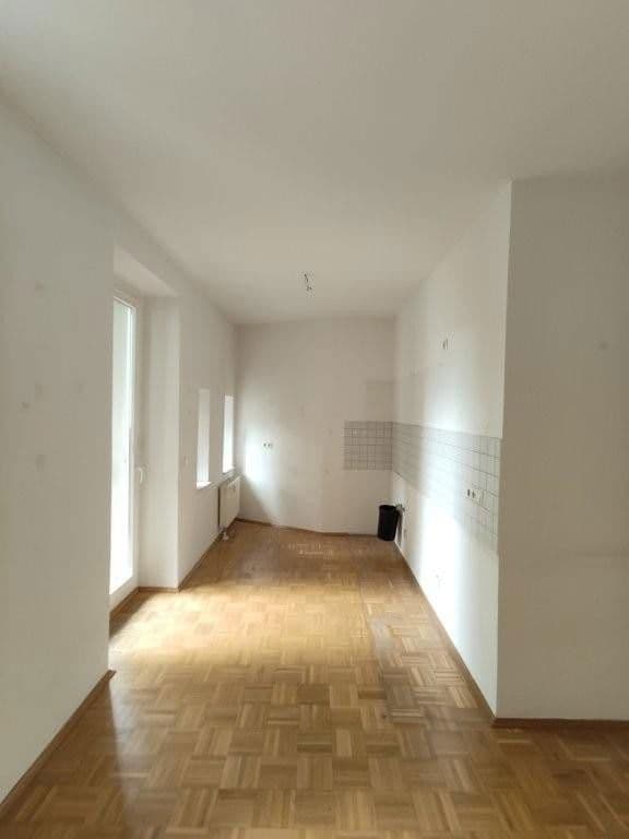 Pronájem bytu 3+1 51 m², Blücherstrasse 7, Leipzig, Sasko Pronájem bytu 3+1 51 m², Blücherstrasse 7, Leipzig, Sasko