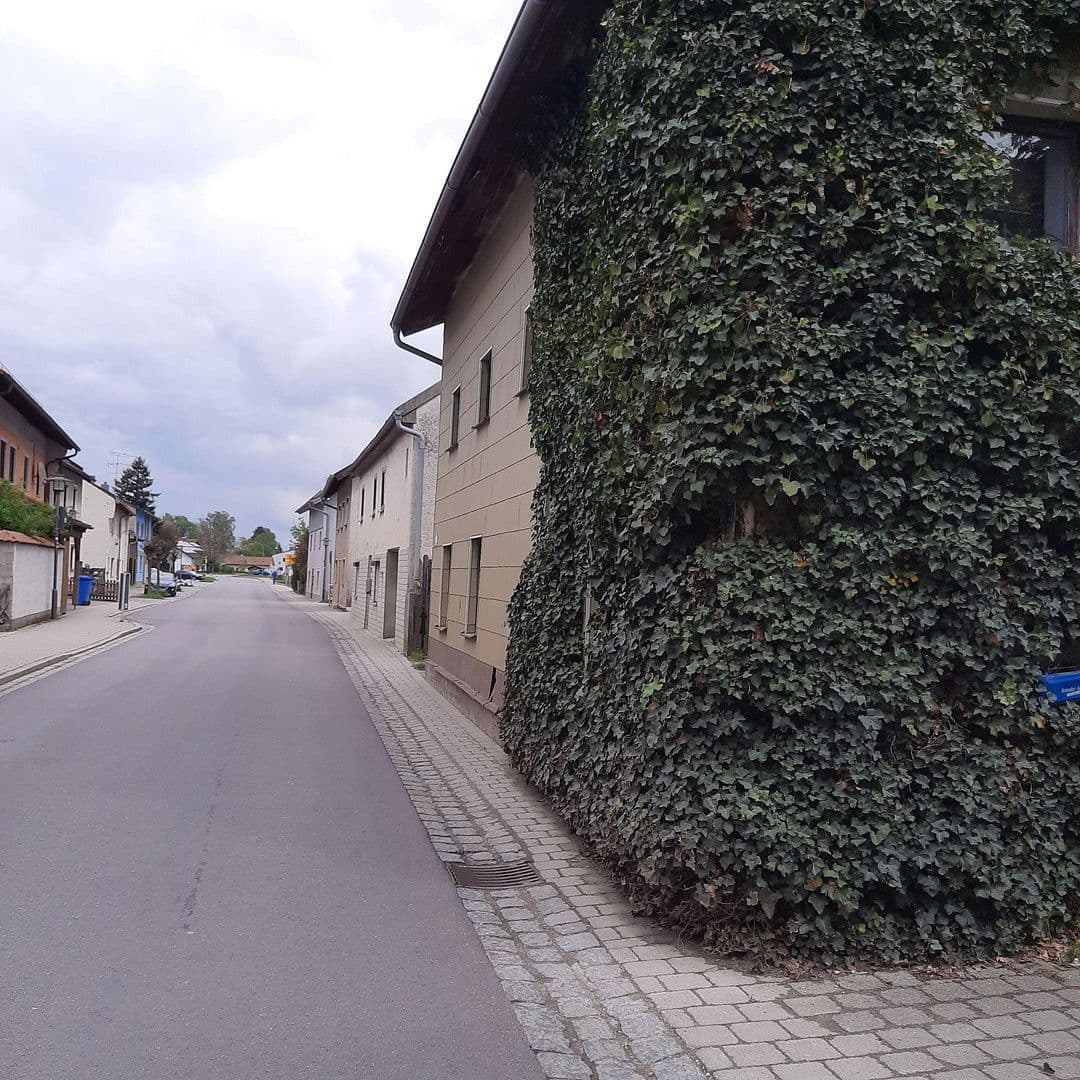 Prodej domu 96 m², pozemek 320 m², Massing, Bavorsko Prodej domu 96 m², pozemek 320 m², Massing, Bavorsko