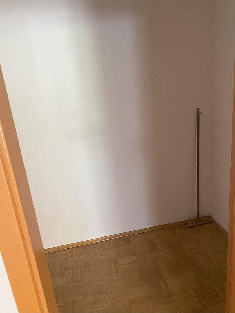 Prodej domu 215 m², pozemek 597 m², Essen, Severní Porýní-Vestfálsko Prodej domu 215 m², pozemek 597 m², Essen, Severní Porýní-Vestfálsko