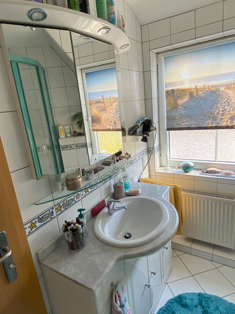 Prodej domu 215 m², pozemek 597 m², Essen, Severní Porýní-Vestfálsko Prodej domu 215 m², pozemek 597 m², Essen, Severní Porýní-Vestfálsko