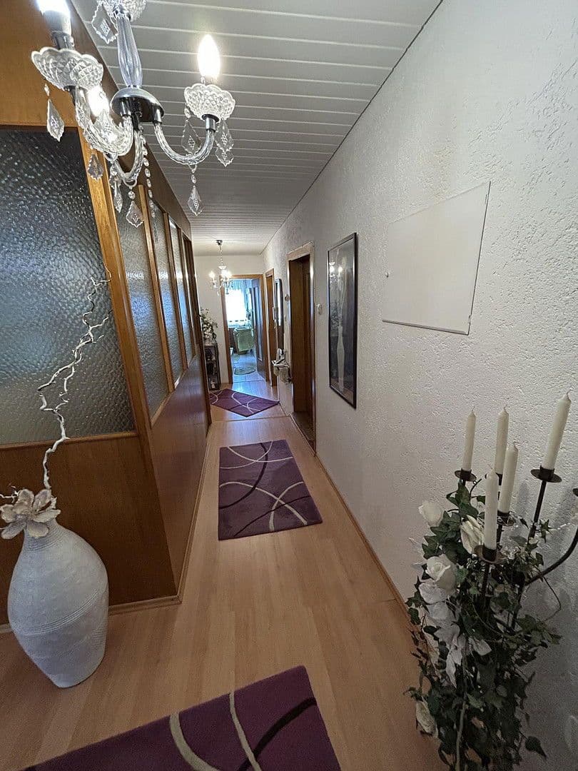 Prodej domu 323 m², pozemek 211 m², Hauptstraße 83, Bad Wimpfen, Bádensko-Württembersko Prodej domu 323 m², pozemek 211 m², Hauptstraße 83, Bad Wimpfen, Bádensko-Württembersko