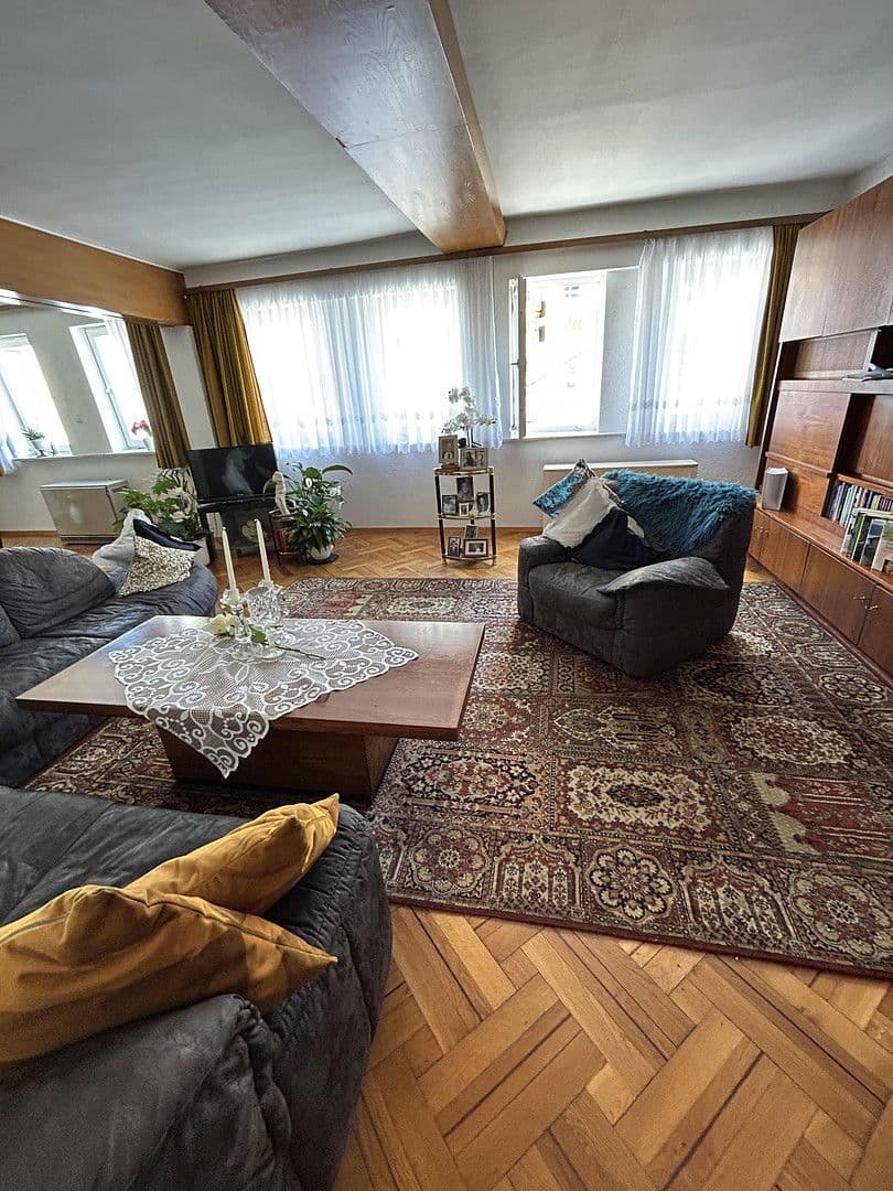 Prodej domu 323 m², pozemek 211 m², Hauptstraße 83, Bad Wimpfen, Bádensko-Württembersko Prodej domu 323 m², pozemek 211 m², Hauptstraße 83, Bad Wimpfen, Bádensko-Württembersko