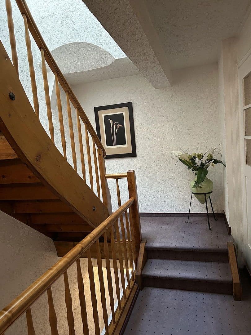 Prodej domu 323 m², pozemek 211 m², Hauptstraße 83, Bad Wimpfen, Bádensko-Württembersko Prodej domu 323 m², pozemek 211 m², Hauptstraße 83, Bad Wimpfen, Bádensko-Württembersko