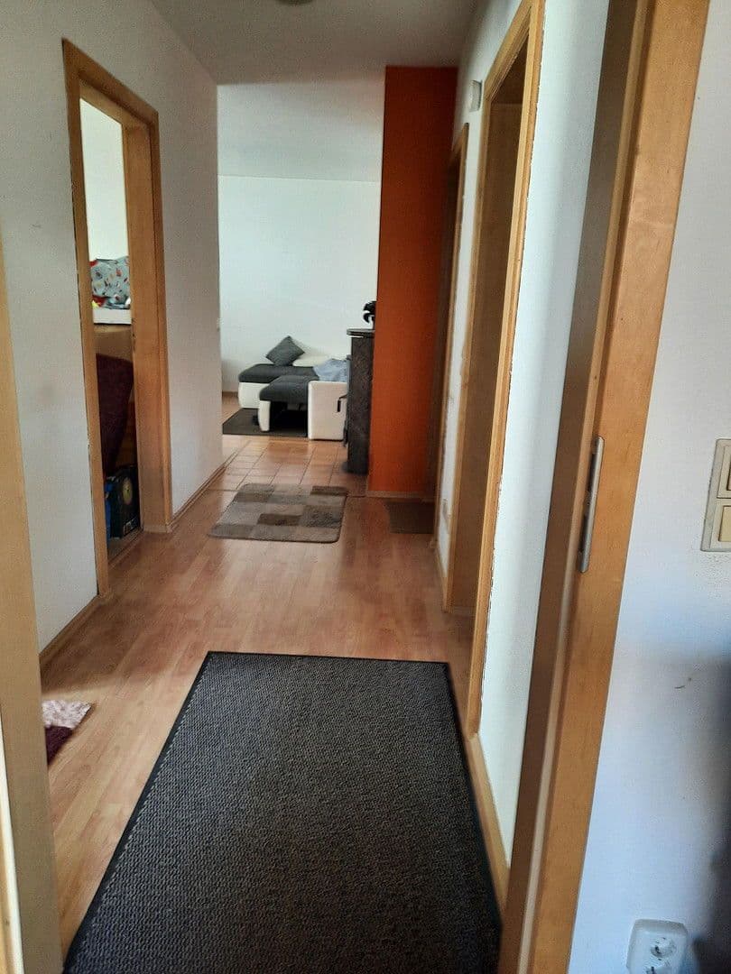 Pronájem bytu 3+1 69 m², Wilhermsdorf, Bavorsko Pronájem bytu 3+1 69 m², Wilhermsdorf, Bavorsko