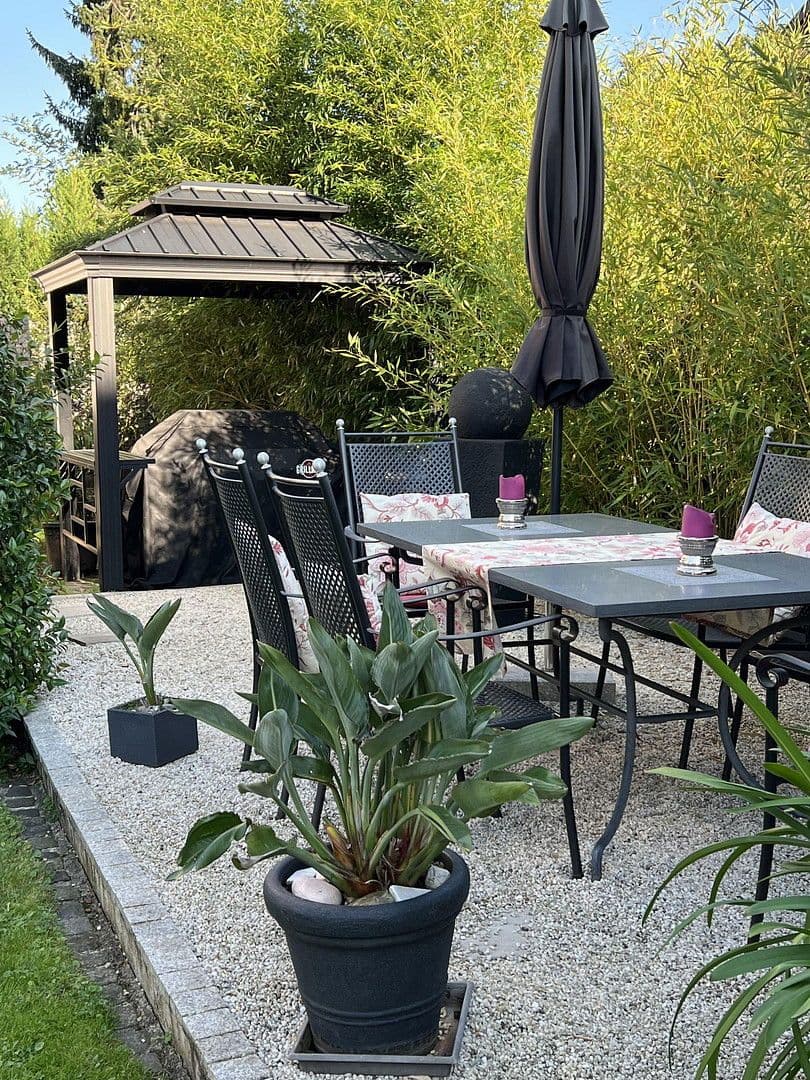 Prodej domu 190 m², pozemek 632 m², Remagen, Porýní-Falc Prodej domu 190 m², pozemek 632 m², Remagen, Porýní-Falc