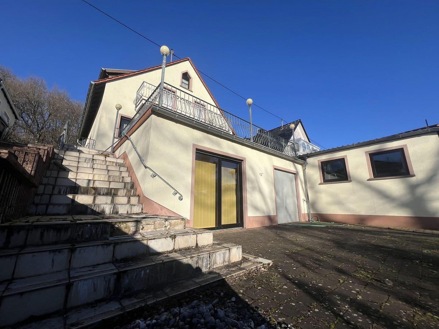 Prodej domu 210 m², pozemek 600 m², Neunkirchen, Země Sársko Prodej domu 210 m², pozemek 600 m², Neunkirchen, Země Sársko