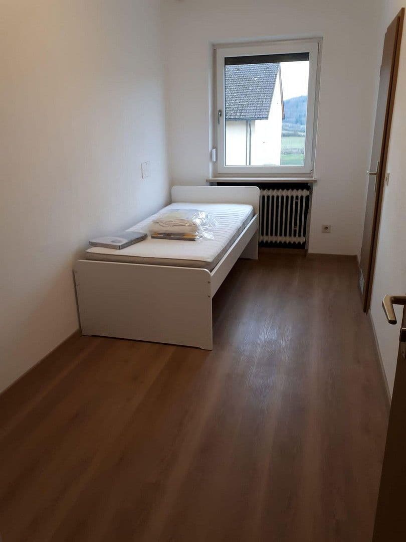 Pronájem domu 250 m², pozemek 800 m², Hohenfels, Bavorsko Pronájem domu 250 m², pozemek 800 m², Hohenfels, Bavorsko