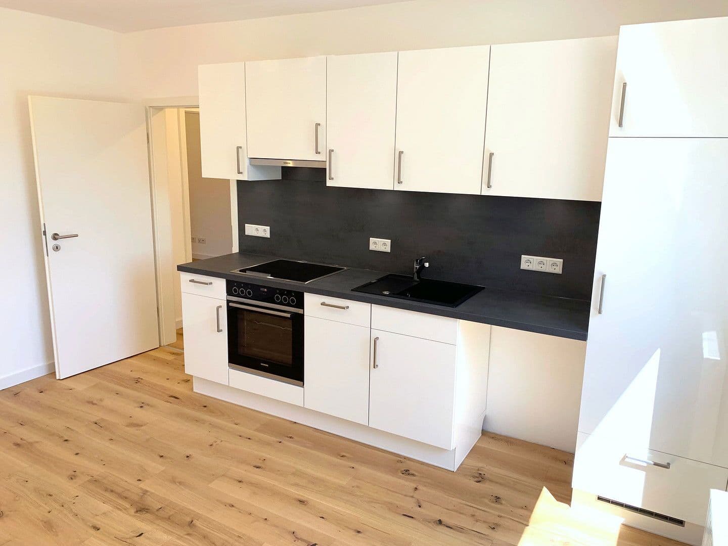 Prodej bytu 2+1 58 m², Berliner Straße 16, Schwarzenbek, Šlesvicko-Holštýnsko Prodej bytu 2+1 58 m², Berliner Straße 16, Schwarzenbek, Šlesvicko-Holštýnsko