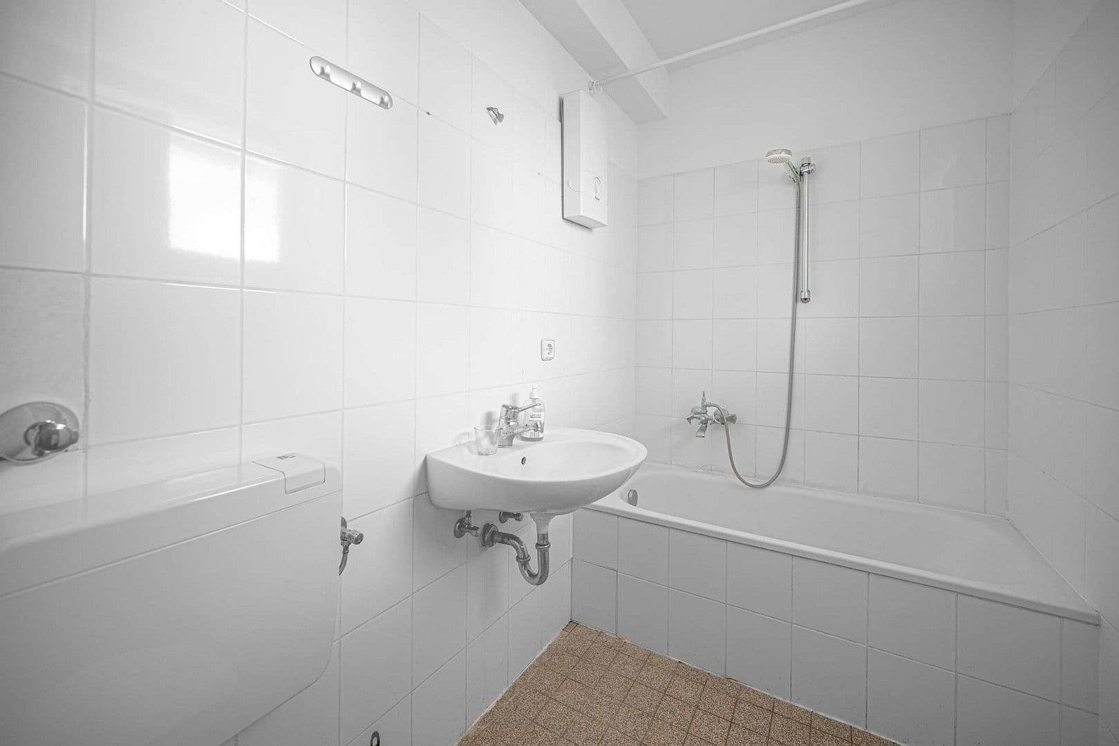 Prodej bytu 1+1 32 m², Altmarkstr. 10, Berlin, Berlín Prodej bytu 1+1 32 m², Altmarkstr. 10, Berlin, Berlín