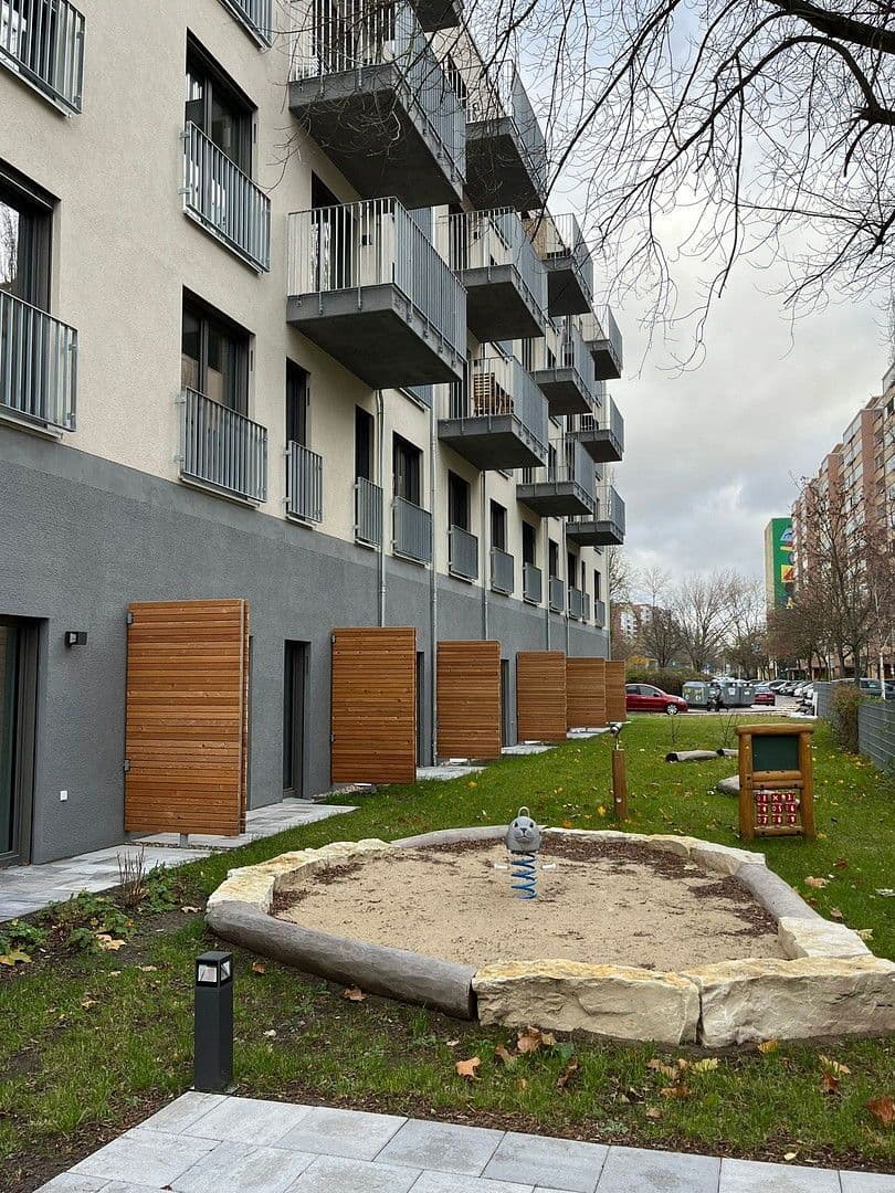 Pronájem bytu 1+1 34 m², Am Tierpark 25, Berlin, Berlín Pronájem bytu 1+1 34 m², Am Tierpark 25, Berlin, Berlín