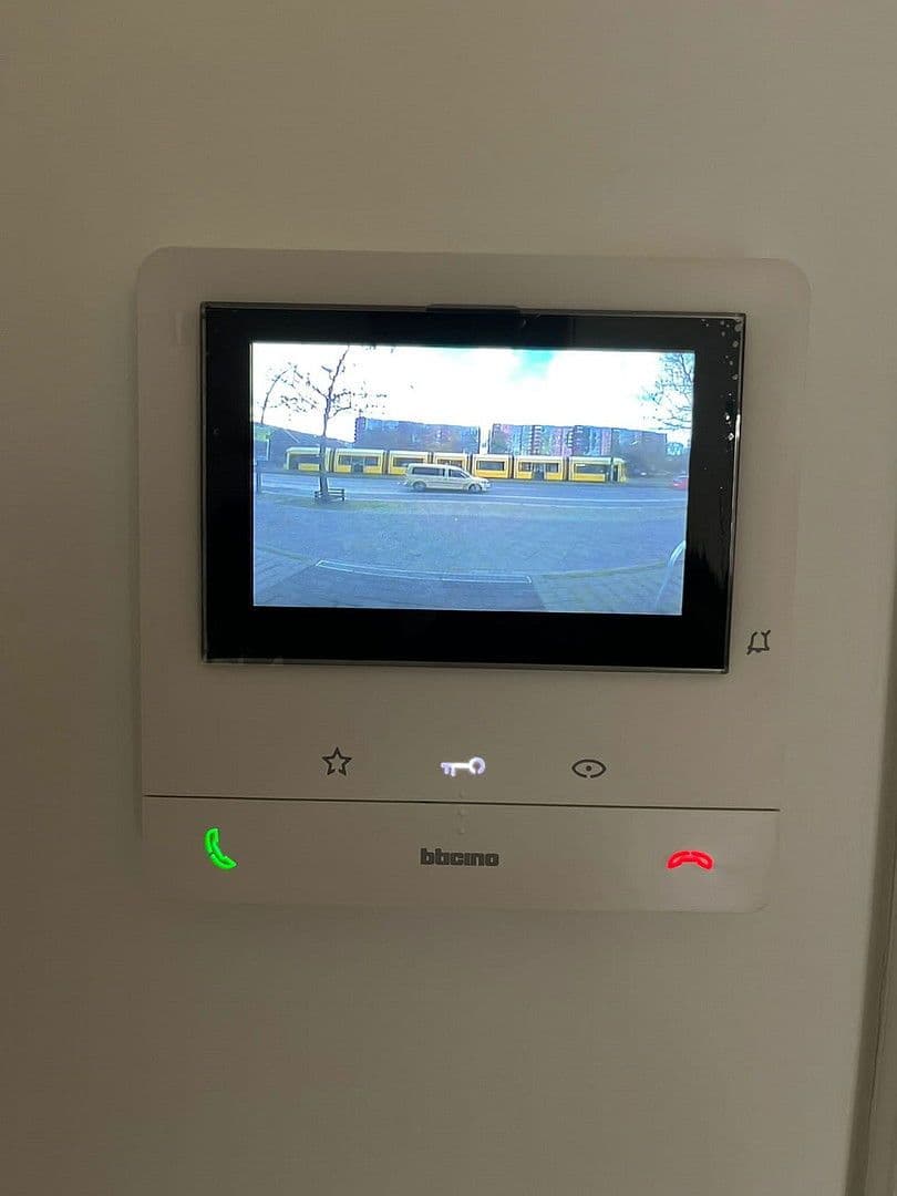 Pronájem bytu 1+1 34 m², Am Tierpark 25, Berlin, Berlín Pronájem bytu 1+1 34 m², Am Tierpark 25, Berlin, Berlín