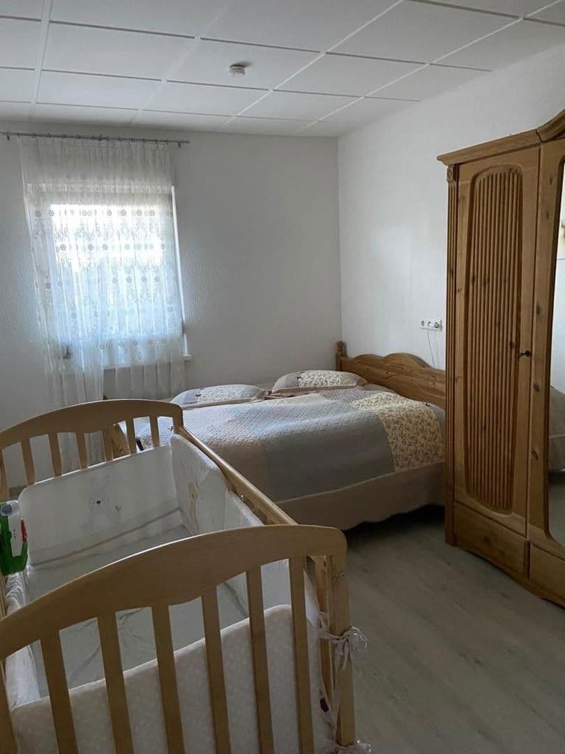 Pronájem bytu 4+1 115 m², Bammental, Bádensko-Württembersko Pronájem bytu 4+1 115 m², Bammental, Bádensko-Württembersko