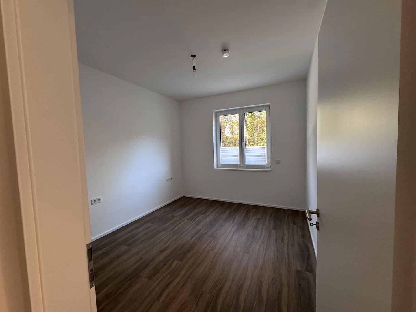 Pronájem bytu 3+1 83 m², Poing, Bavorsko Pronájem bytu 3+1 83 m², Poing, Bavorsko