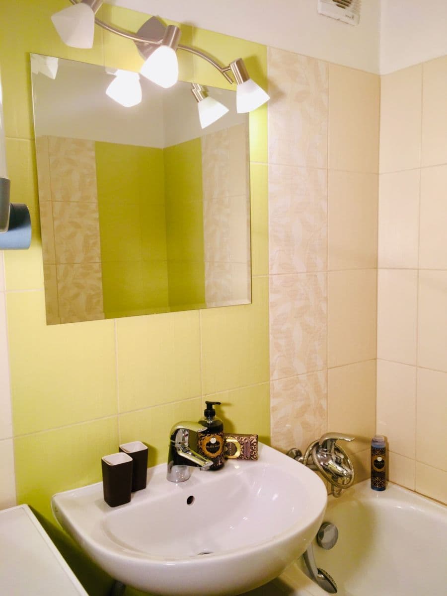 Prodej bytu 3+1 72 m², Sídliště Ⅱ, Kamenice, Středočeský kraj Prodej bytu 3+1 72 m², Sídliště Ⅱ, Kamenice, Středočeský kraj