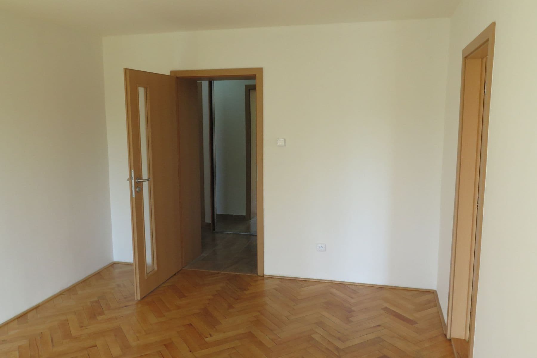 Pronájem bytu 3+1 76 m², Kochova, Chomutov, Ústecký kraj Pronájem bytu 3+1 76 m², Kochova, Chomutov, Ústecký kraj