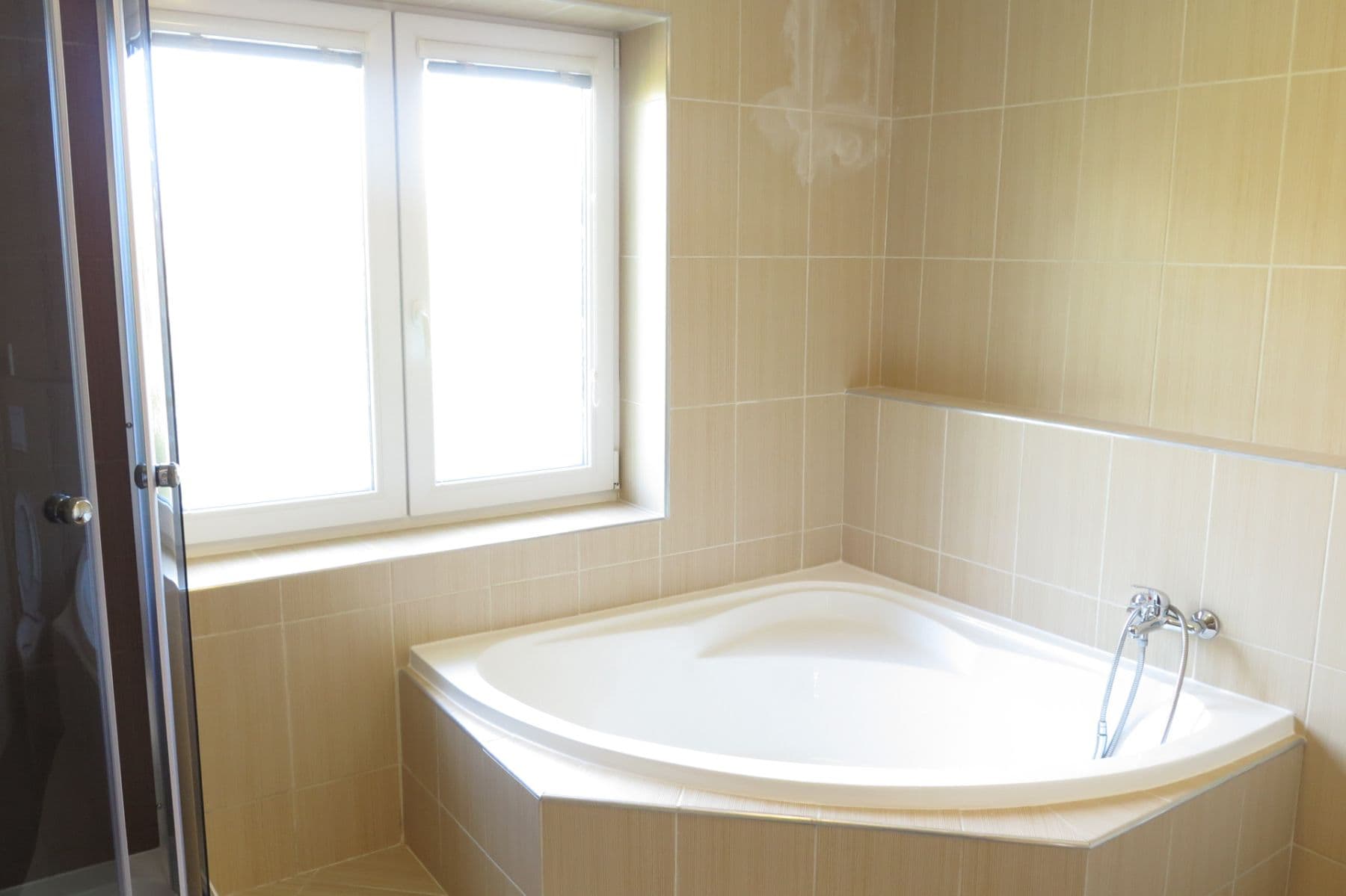 Pronájem bytu 3+1 76 m², Kochova, Chomutov, Ústecký kraj Pronájem bytu 3+1 76 m², Kochova, Chomutov, Ústecký kraj