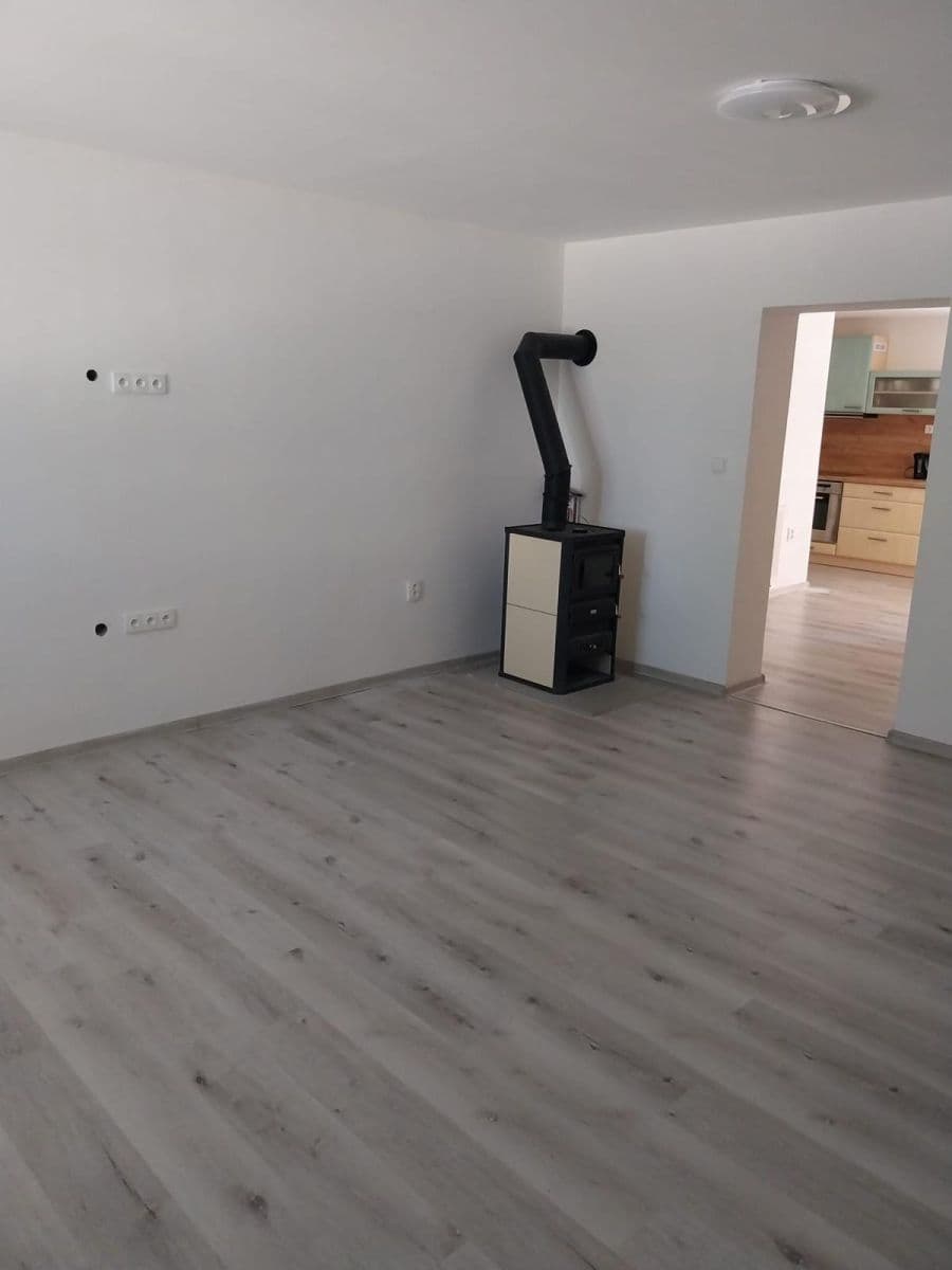 Pronájem bytu 1+1 50 m², Nálevkova, Olomouc, Olomoucký kraj Pronájem bytu 1+1 50 m², Nálevkova, Olomouc, Olomoucký kraj