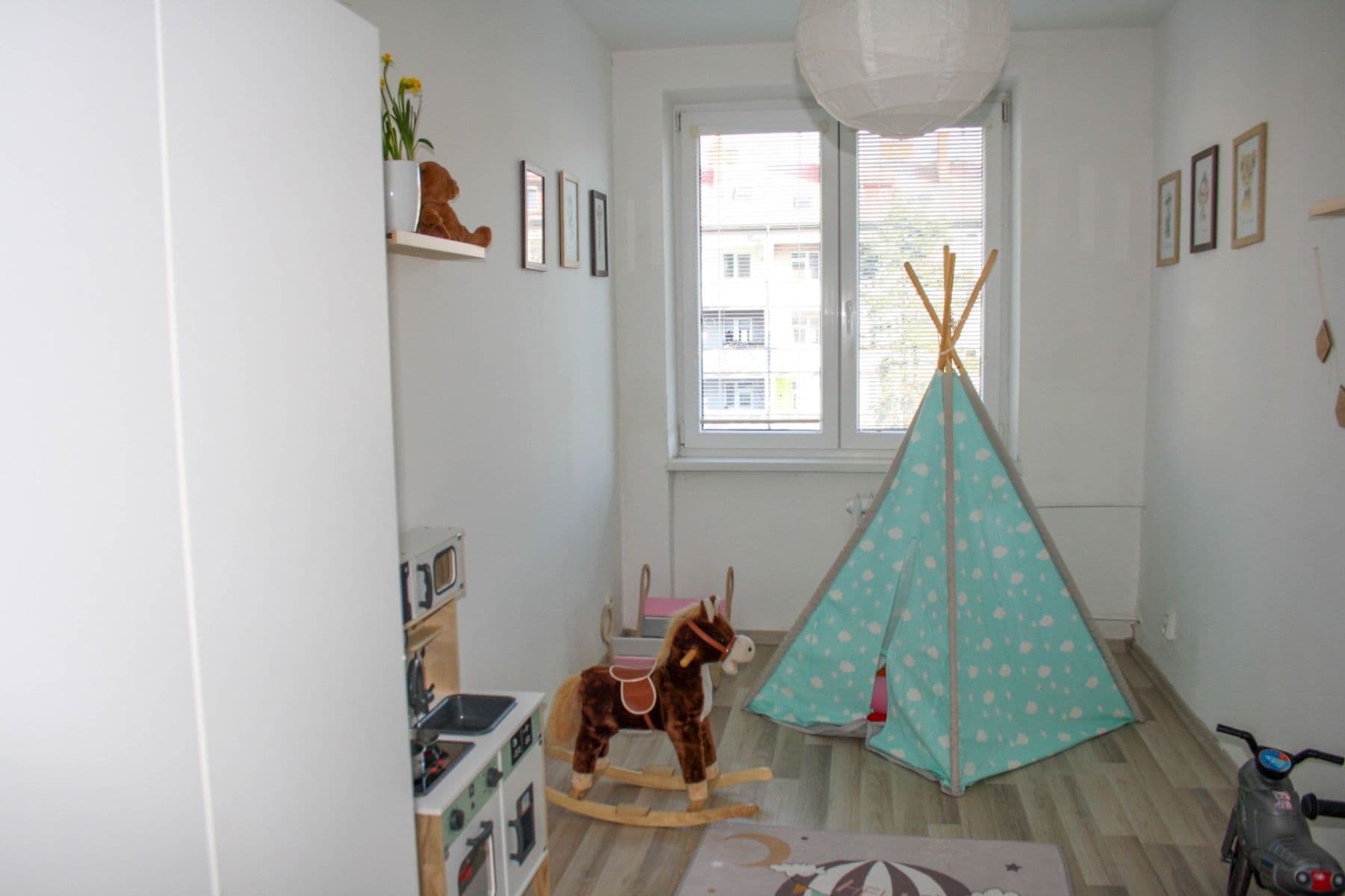 Prodej bytu 3+1 62 m², Dukelská, Kopřivnice, Moravskoslezský kraj Prodej bytu 3+1 62 m², Dukelská, Kopřivnice, Moravskoslezský kraj