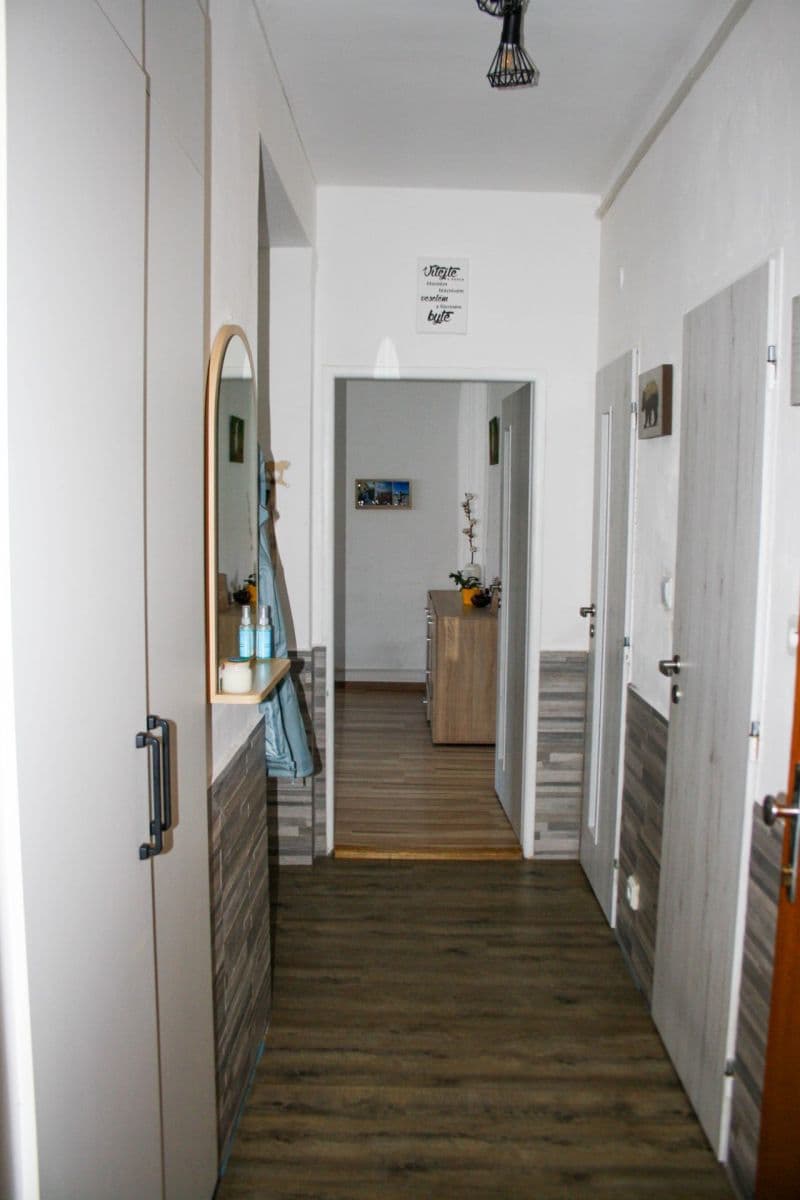 Prodej bytu 3+1 62 m², Dukelská, Kopřivnice, Moravskoslezský kraj Prodej bytu 3+1 62 m², Dukelská, Kopřivnice, Moravskoslezský kraj